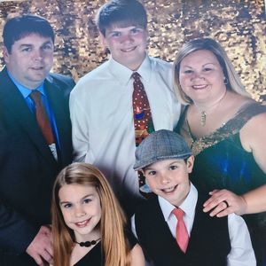 Meet your Posher, Sandy